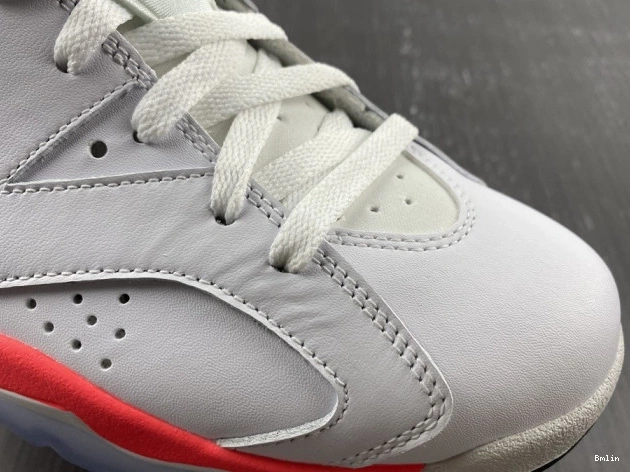 Bmlin Shoes White Infrared (2014) Jordan Retro 384664-123 6 0722